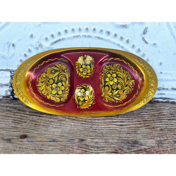 Vintage small Toleware Floral Tidbit relish tray Red Gold - Picture 11 of 11